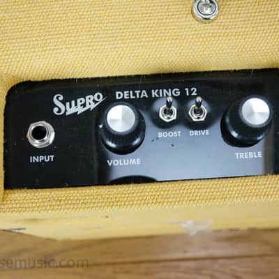 Supro 1822R Delta King 12 15-Watt 1x12" Guitar Combo 2021 - Present Tweed / Black Stripes image 13