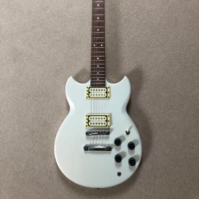 Yamaha SG 200 1985 Pearl White | Reverb