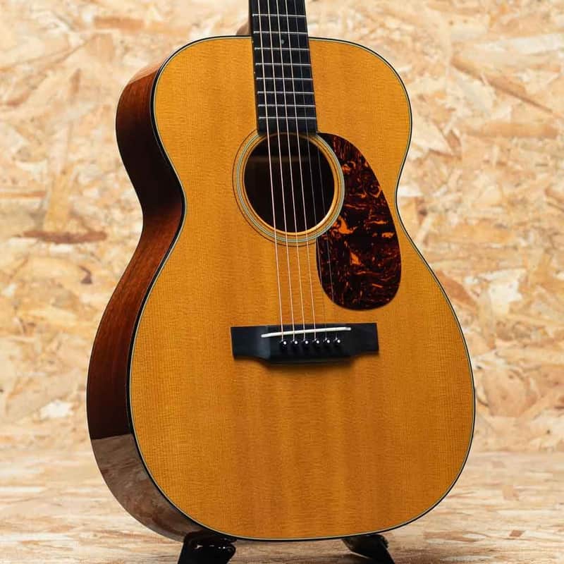 Martin OO-18V 2013 image 1