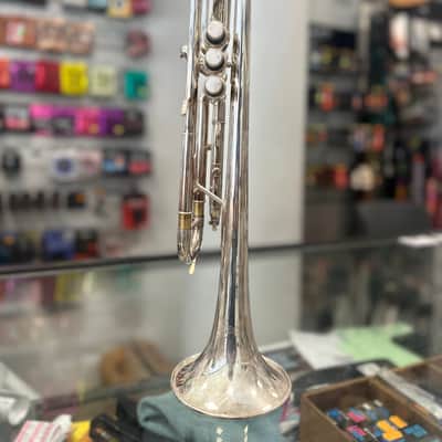 Yamaha YTR-3335S Standard Bb Trumpet 2000s - Silver image 1