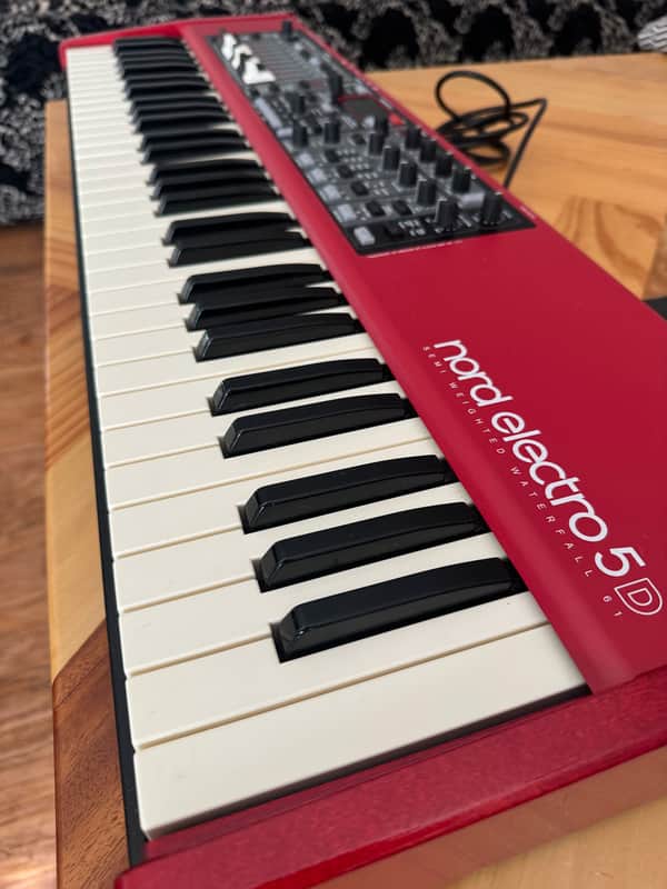 Nord Electro 5D SW61 Semi-Weighted 61-Key Digital Piano | Reverb