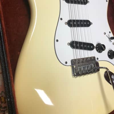 Fender Stratocaster 1980 Arctic White image 2