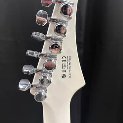 Solar E1.6Vinter Pearl White Matte Electric Guitar image 4
