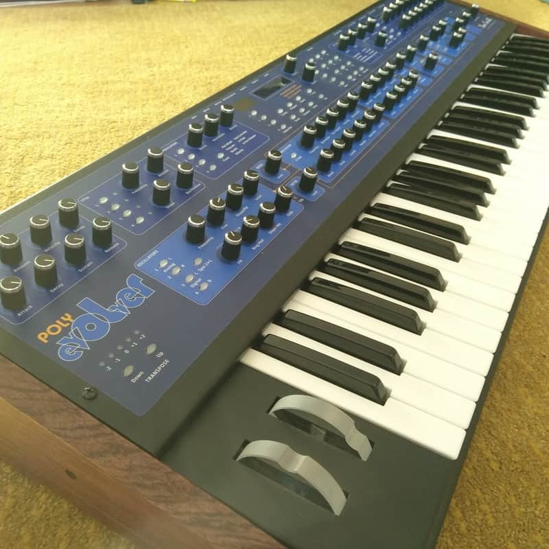 *Dave Smith Poly Evolver 4-Voice Curtis Analog/Digital Hybrid Synth Instruments* image 1