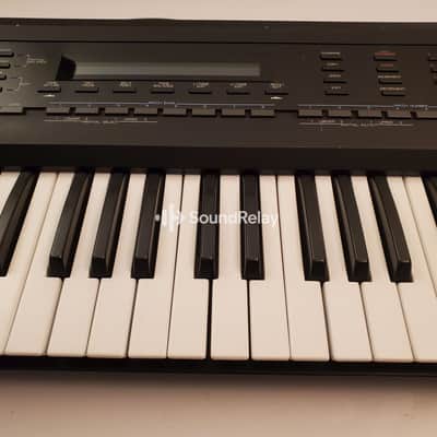 Roland D-50 - Linear Synth Classic 1987 - PSU Included - Manual Included - Tested image 2
