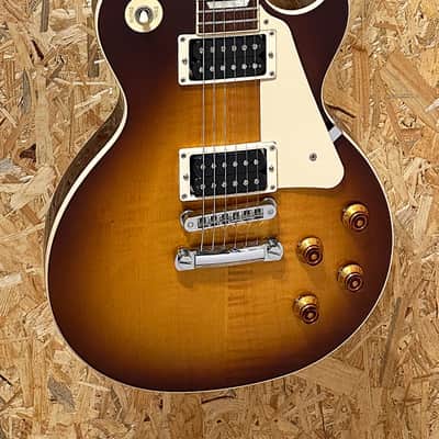 Pre Owned Gibson 2014 Les Paul Traditional w/ Seymour Duncan Pickups - Tobacco Sunburst Inc. Case image 3