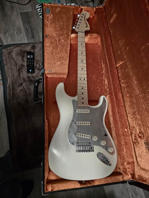 ギター Fender Stratocaster Pro Closet Classic Fender Custom Shop Stratocaster Pro Closet Classic | Reverb Canada