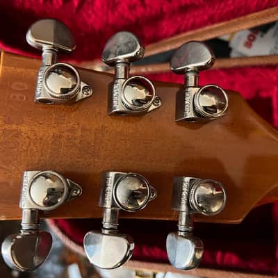 Gibson Les Paul Goldtop Classic 2017 - Gold Top image 3