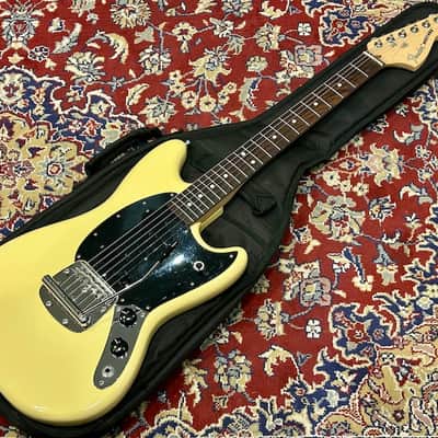 Fender  American Performer Mustang 2018 - Vintage White + Gigbag image 10