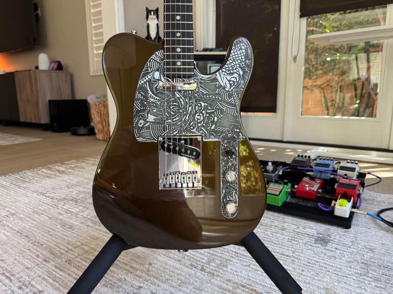 Fender American Ultra II Telecaster with Ebony Fretboard