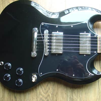 Epiphone (Inspired by Gibson) SG Standard image 2