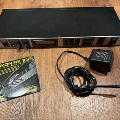Axon AX100 MK II Terratec Guitar to Midi Converter
