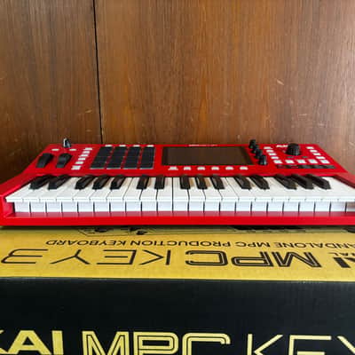 Akai Professional MPC Key 37 Standalone MPC Production Keyboard w/ box image 4
