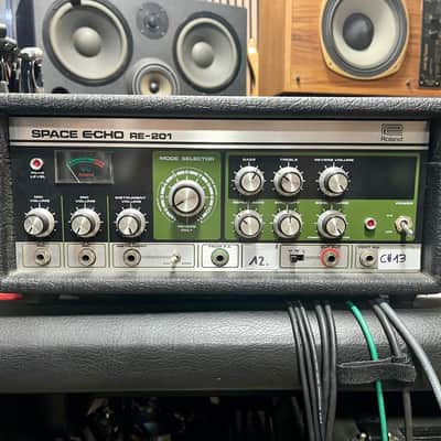 Roland RE-201 Space Echo Tape Delay / Reverb 1974 - 1988 - Black image 1