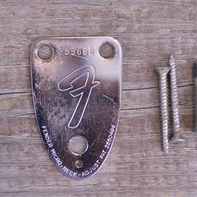 1972 Vintage Fender Stratocaster ~Chrome Neckplate~ with Screws 1970's Strat Guitar image 6