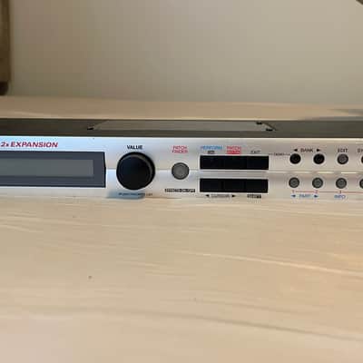 Roland XV-5050 64-Voice Digital Synthesizer Module 2002 - 2004 - Silver