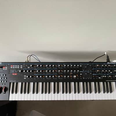 Novation Summit 61-Key 16-Voice Synthesizer 2019 - Present - Black