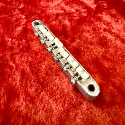 Gibson ABR-1 NO WIRE forge stamp guitar bridge 1959 - Nickel original vintage USA image 2