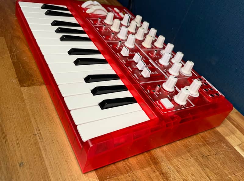 Very Rare] Arturia MicroBrute Red 25-Key Synthesizer - Transparent