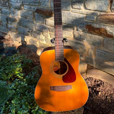 Yamaha FG-260 12-String Jumbo Dreadnought Natural | Reverb Canada