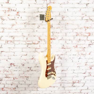 Fender - 2021 American Professional II Stratocaster HSS - Electric Guitar - Olympic White - w/OHSC USED image 8
