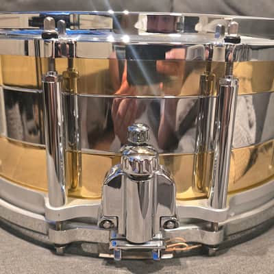 Pearl "Tricolon" Chad Smith Signature Free-Floating 14x6.5" Limited Edition Snare Drum - Brass/Steel image 3