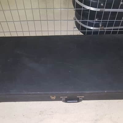 1979 DEAN ML CASE - made in USA image 2