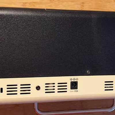 Yamaha THR10 desktop guitar amp Amplifier Mint Condition image 9