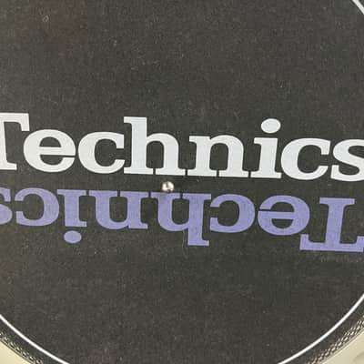 Used Technics SL-1200M3D turntable image 2
