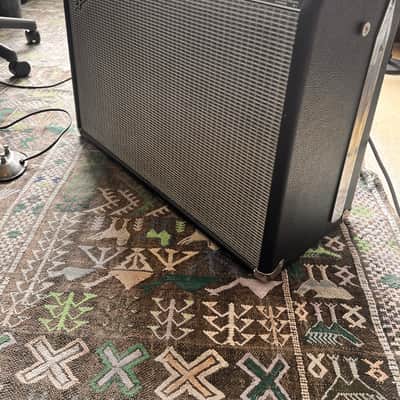 Fender '65 Twin Reverb Reissue 85-Watt 2x12" Guitar Combo 1991 - Present - Black image 3
