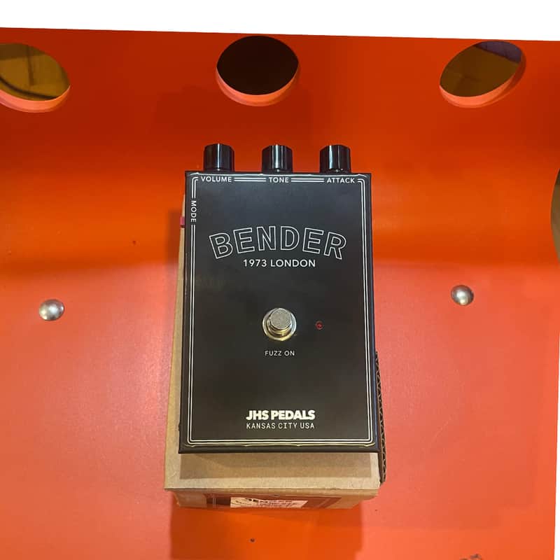 JHS Legends Series Bender 1973 London Fuzz 2025 - Black image 1