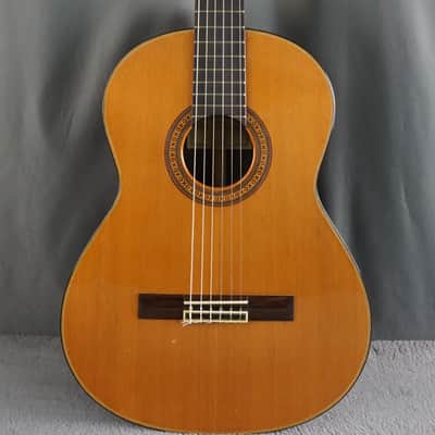 Ryoji Matsuoka M65 Japan Classical Guitar w/ Chipboard Case image 2