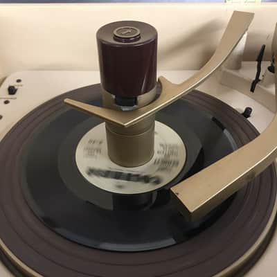 Vintage Voice of Music Model 562 Hi/Fi Record Player/Changer w/ EXT Speaker image 7