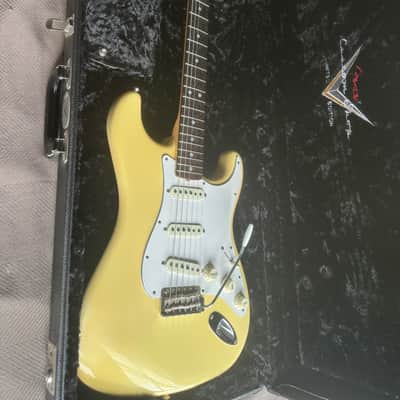 2014 Fender Custom Shop Wildwood ‘69 Stratocaster - Vintage White image 3