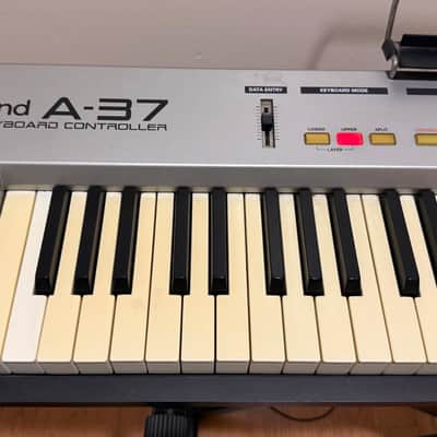 Roland A-37 2001 - Silver + Stand image 2