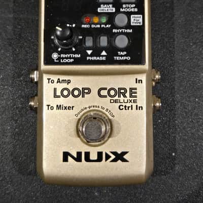 NuX Loop Core Deluxe with NMP-2 Dual Footswitch 2018 - Present - Silver image 3