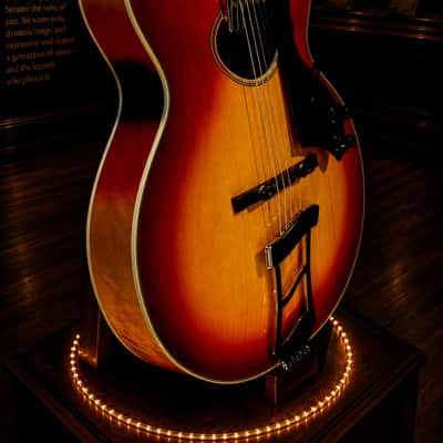 HAGSTROM “Jimmy” . 1977 Very Rare early model. D'Aquisto. Collectible. image 9