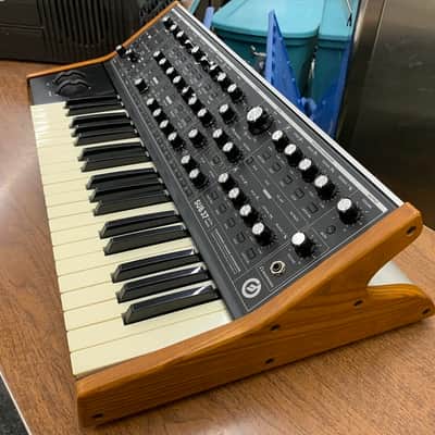 Moog Sub 37 Tribute Edition 2010s - Black image 6