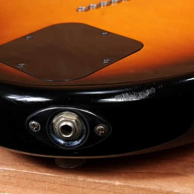 FENDER TORONADO DELUXE MIM Early! 1997 Atomic Humbuckers Offset Body Sunburst 05050 image 11