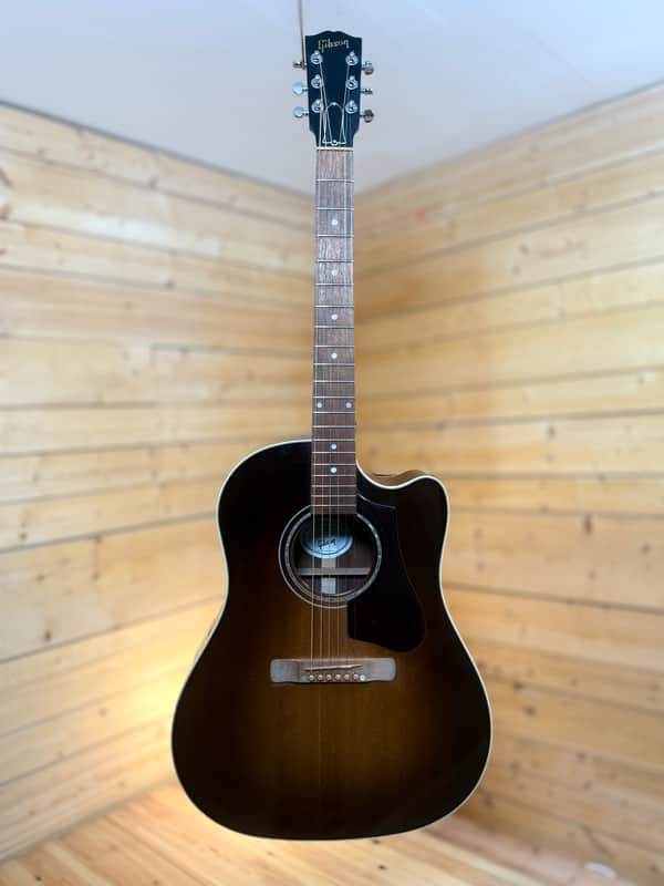 Gibson J-45 Cutaway EC