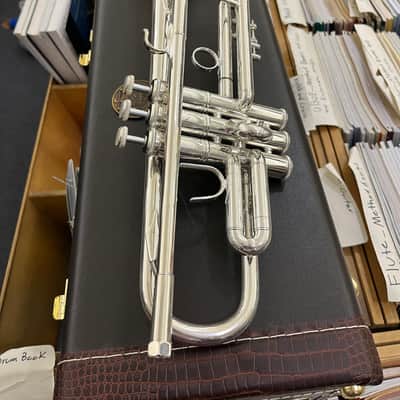 Bach Stradivarius Pro 190S37 - Silver plated finish image 1
