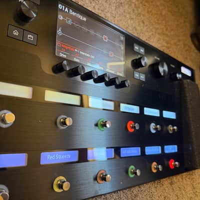 Line 6 Helix Floor  - Like New image 3
