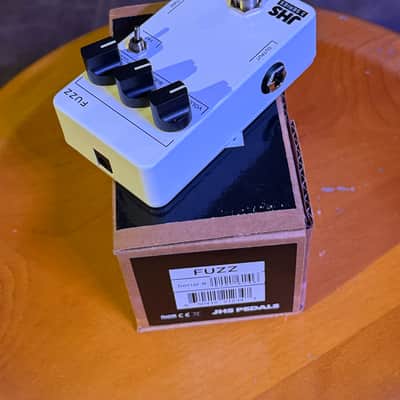 JHS 3 Series Fuzz 2020 - Present - White image 3
