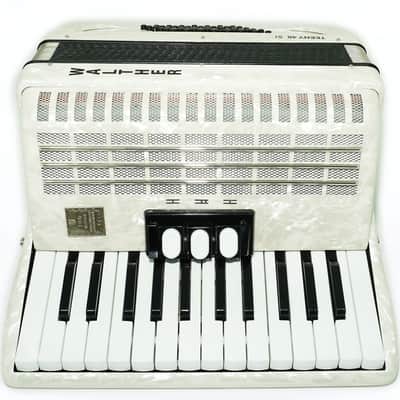 Walther Teeny 48 Bass Lightweight Piano Accordion, German Akkordeon for Beginners Children Kids, Straps, Hard Case, 2697 image 7