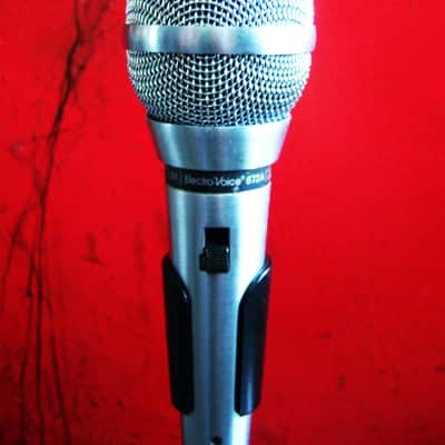 Vintage 1970's Electro-Voice 672A Handheld Cardioid Dynamic Microphone with Switch Low Z & accessories 671A 672 image 8