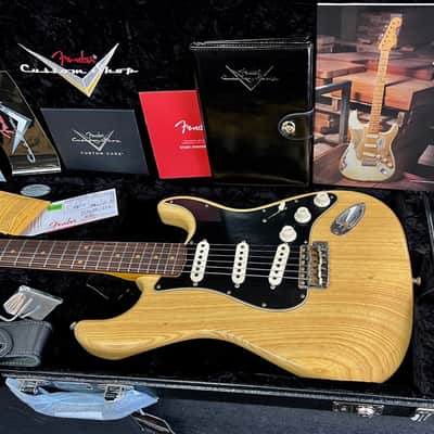Fender Stratocaster Post Modern Custom Shop 2023 - Journeyman Relic Natural image 2