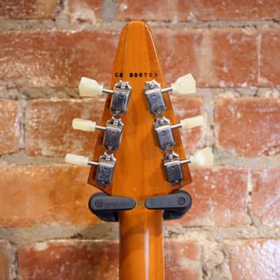 Gibson Custom Shop Flying V Standard Electric Guitar Gold Top | Benchmark Series | CS 300703 | Guitars In The Attic image 4