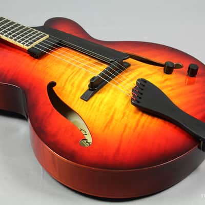 Fibonacci Californian 15" Archtop - 2017 Sienna Sunburst image 4