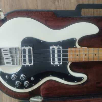 Peavey T-40 with Maple Fretboard 1978 - 1988 - White image 5