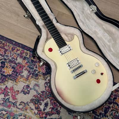 Gibson Buckethead Signature Les Paul 2009 - 2011 - Alpine White image 2